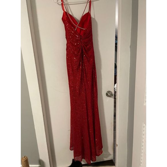 Red Dylan and david Size 2 Side slit dress - Picture 2 of 2